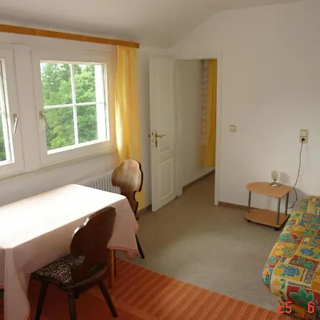 Apartman Naturnahe Ferienwohnung In Erholsamer Lage Fuer Besinnlichen Urlaub Im Schwarzwald - B56014