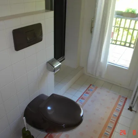 Naturnahe Ferienwohnung In Erholsamer Lage Fuer Besinnlichen Urlaub Im Schwarzwald - B56014 Apartman